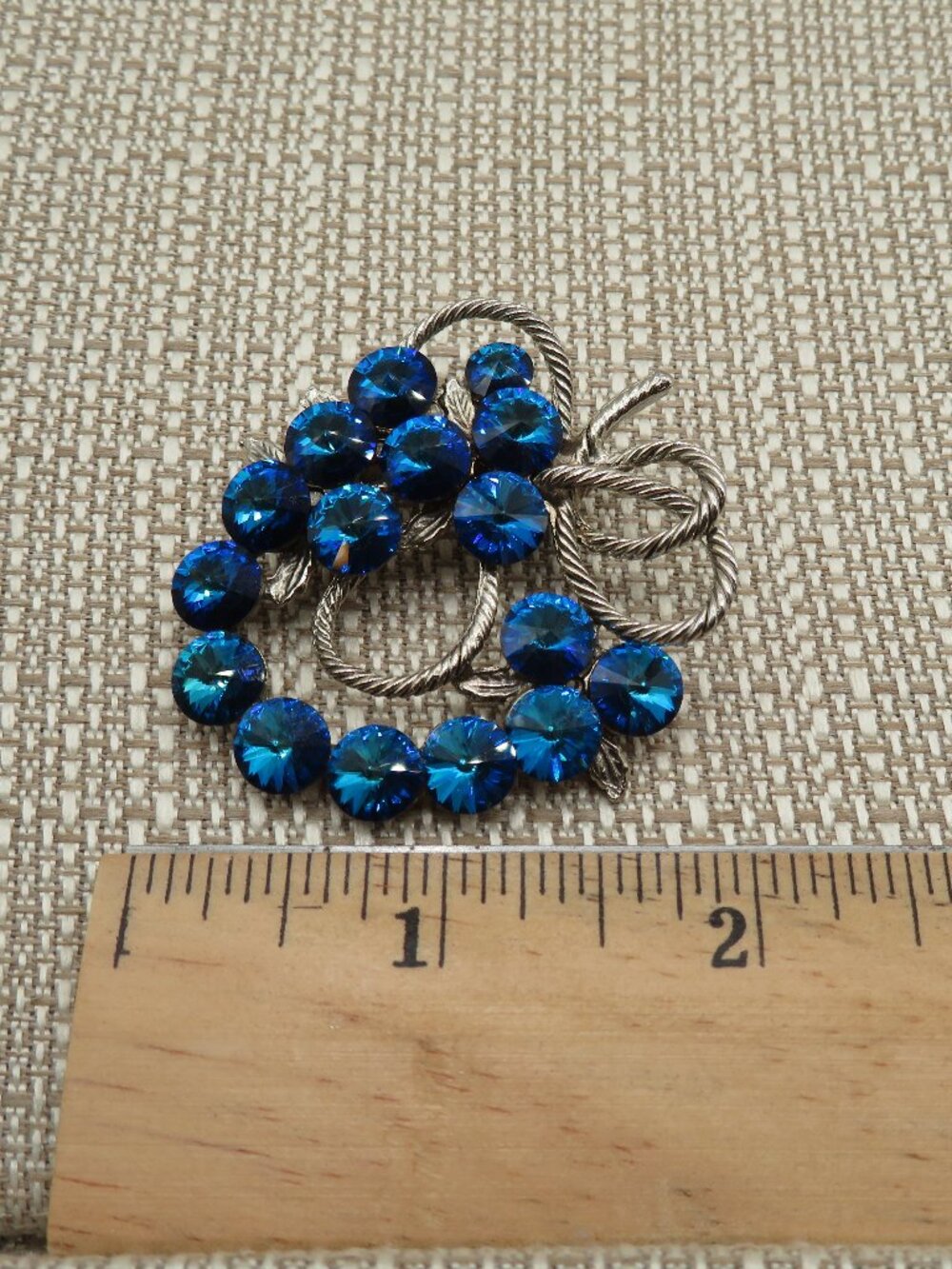 Vintage Rivoli Rhinestone Floral and Silver Tone Brooch - Picture 5 of 6